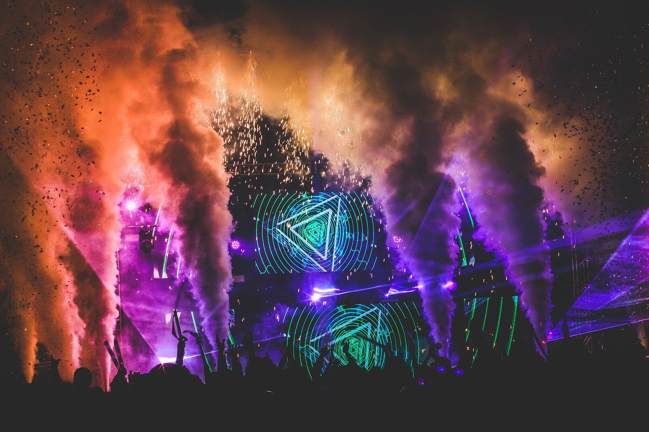 A Comprehensive Guide to the Electric Daisy Carnival (EDC) Festival in Las Vegas